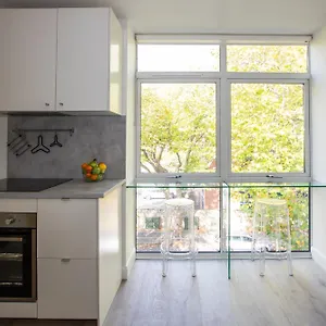 Grand Canal District Apartment Dublin