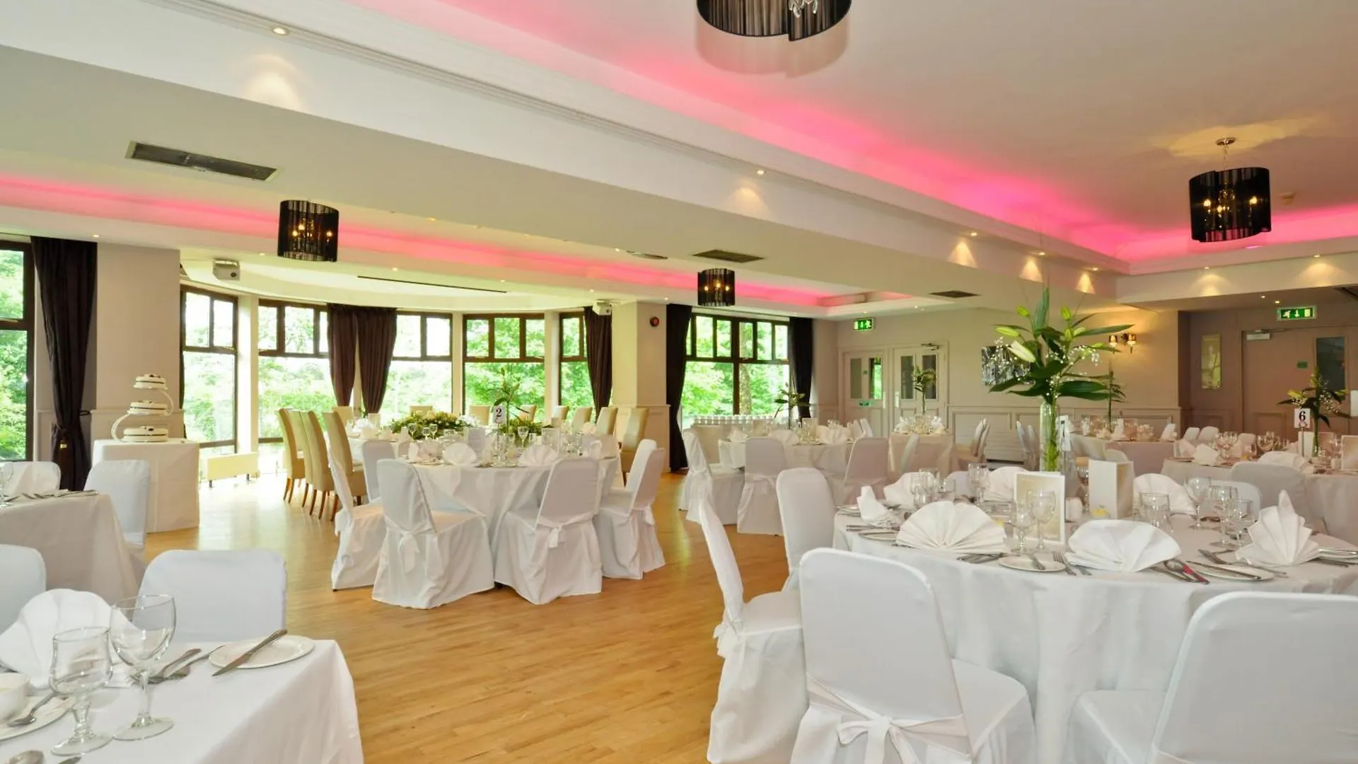 Westport Woods Hotel & Spa